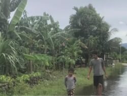 Banjir Rendam Kota Padang