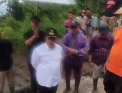 Bupati Agam Tinjau Lokasi Banjir Bandang dan Longsor di Tanjung Raya