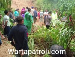 Bencana longsor kembali menerjang wilayah Kabupaten Pasaman Barat.