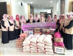 GOW Agam Peluk Duka Warga Terdampak Banjir Bandang di Tigo Koto Silungkang