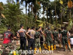Kabid Humas Polda Sumbar: Di Tengah Galodo Malalak, Gotong Royong Warga dan Relawan Sangat solid.