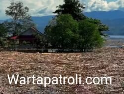 Danau Singkarak Menangis, “Banjir Bandang, Kayu-Kayu Deforestasi, dan Dua Nagari yang Terisolasi”