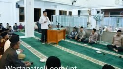 Wabup Agam Safari Ramadan ke Masjid Al Huda, Salurkan Bantuan dan Serahkan Penghargaan Salat Champion