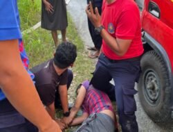 Rumah Dibakar Anak Sendiri yang Diduga ODGJ, Damkar Agam Bergerak Cepat