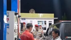 Satreskrim Polres Agam Periksa Antrean Kendaraan di SPBU, Cegah Penyalahgunaan BBM Bersubsidi