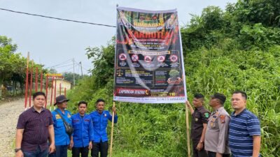 Polsek Sungai Beremas Gencarkan Pencegahan Karhutla, Pasang Spanduk Dan Edukasi Warga